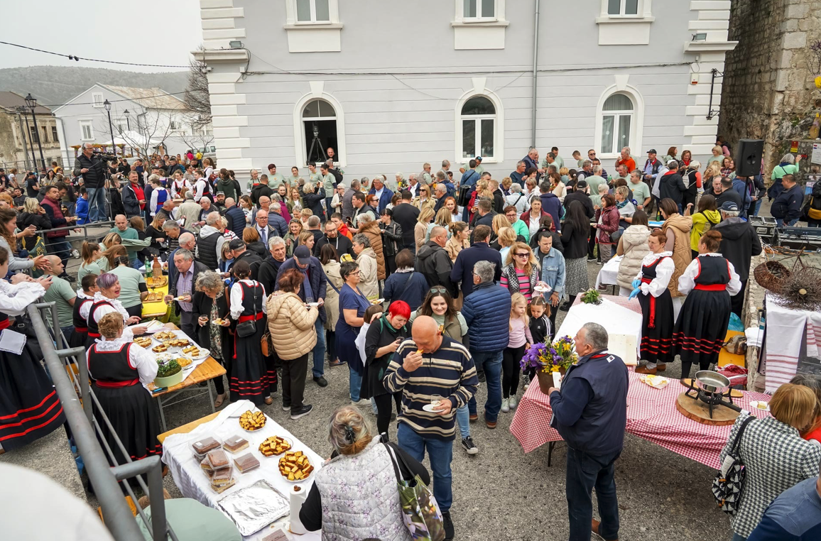 Slika zaslona 2026-03-30 u 20.30.47